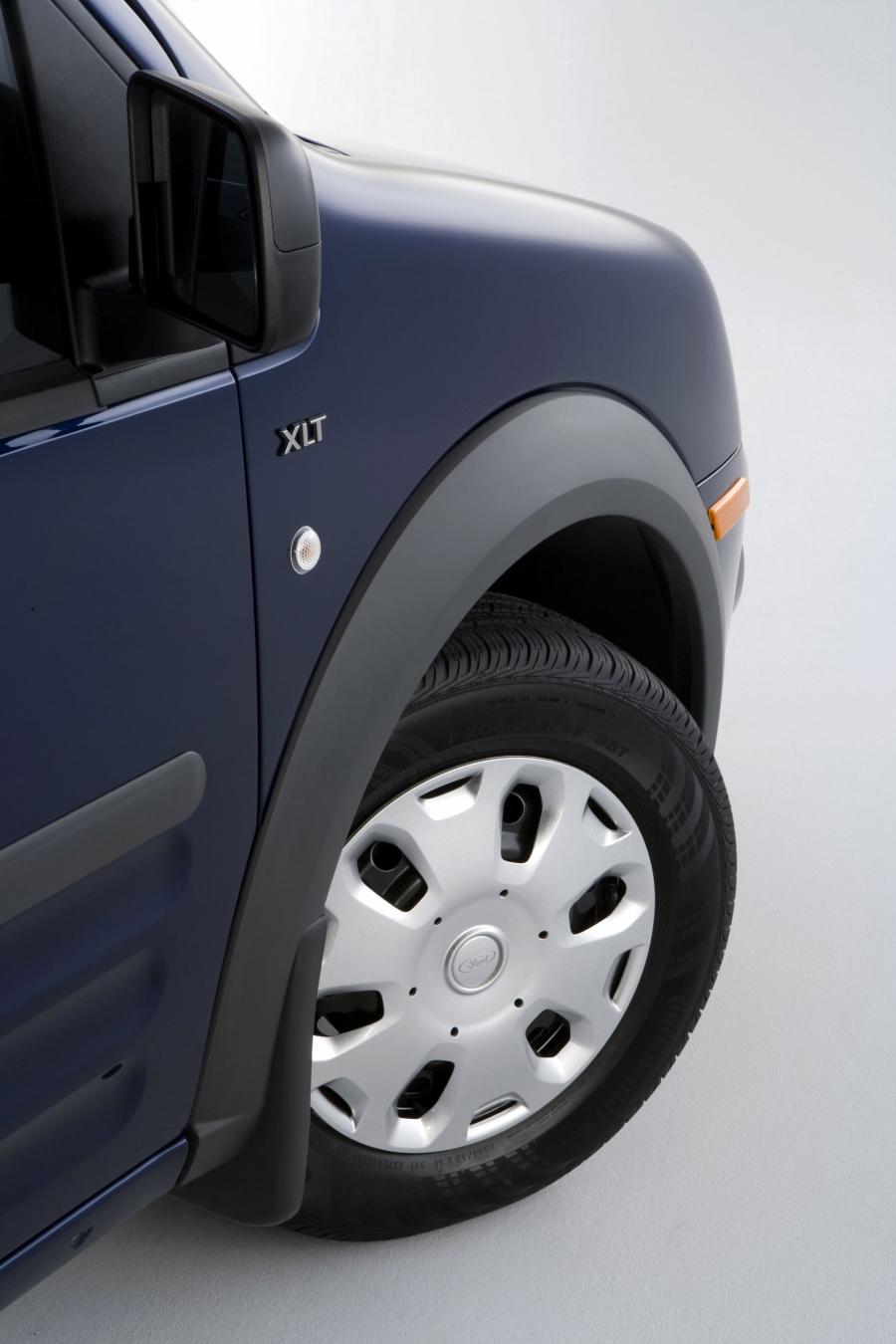  Ford Transit Connect 2010 года  (фото 79 из 109)